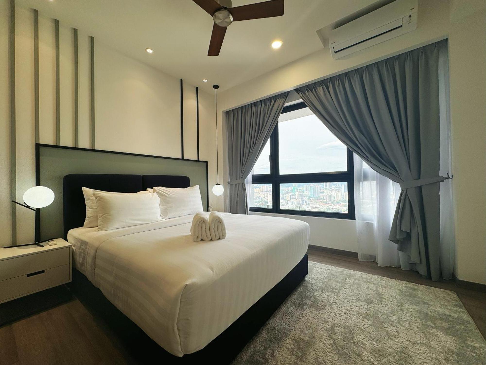 شقة Agile Bukit Bintang Trx By Dormeo Destinations كوالالمبور المظهر الخارجي الصورة